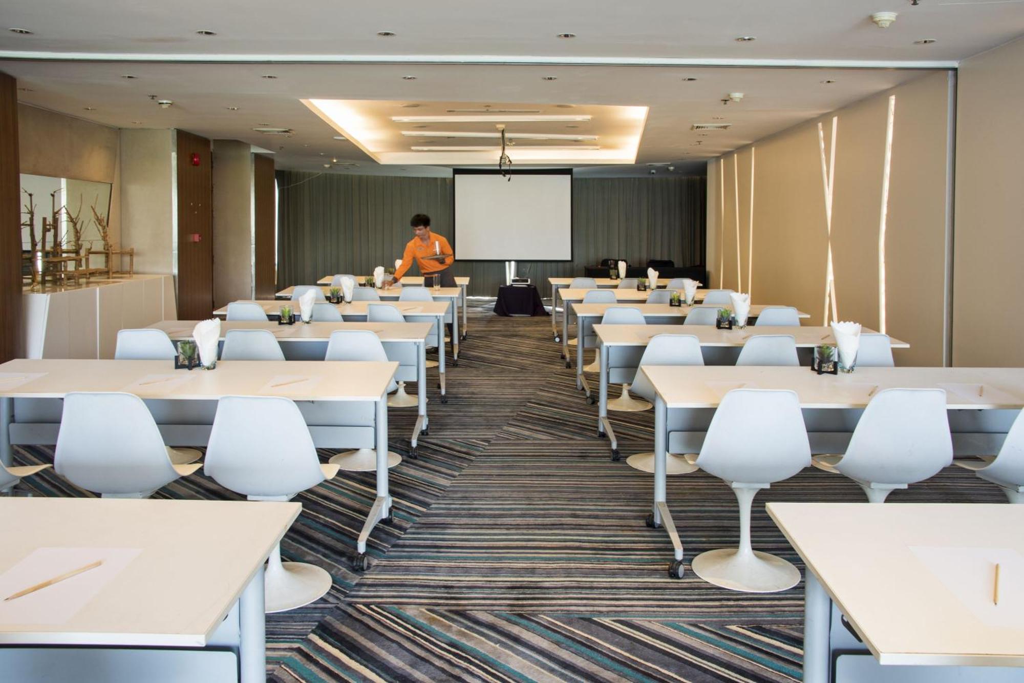 Отель Baraquda Heeton By Compass Hospitality